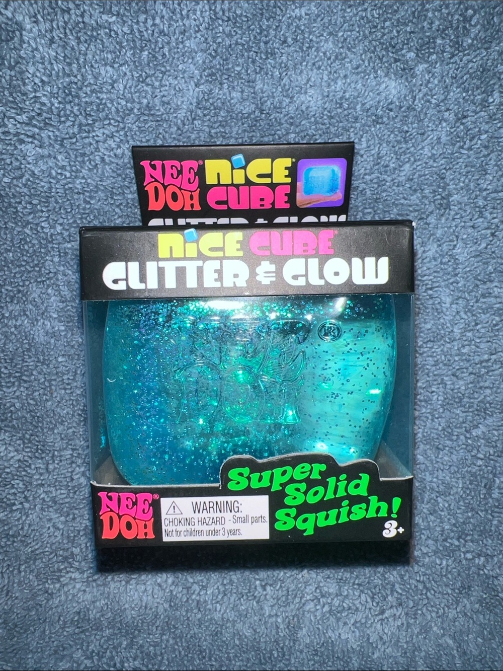 **AUTHENTIC** NeeDoh Nice Cube Glitter & Glow Super Solid Squish - Blue